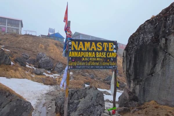 annapurna base camp trek altitude sickness