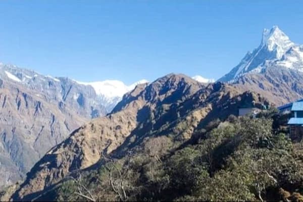 mardi himal trek in april