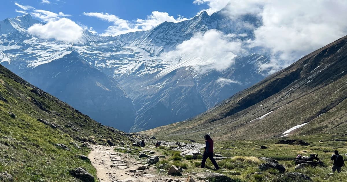 annapurna base camp or ghorepani poon hill